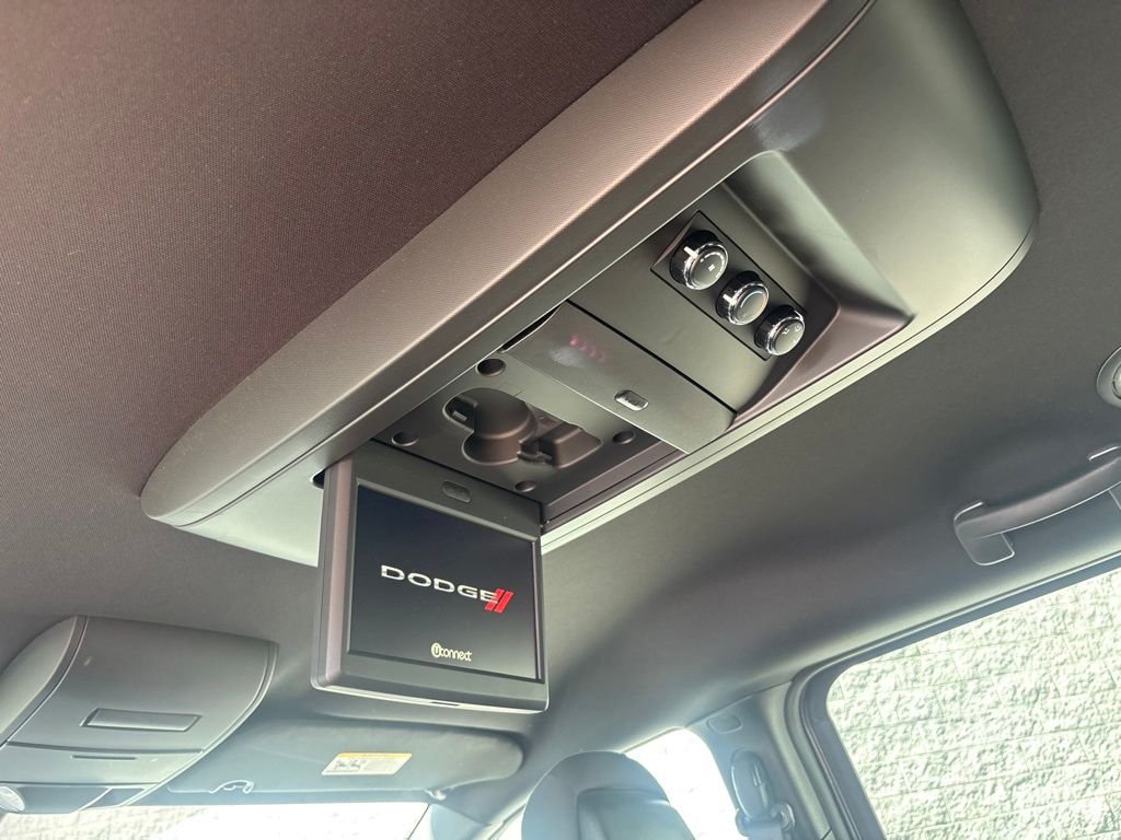 Thumbnail: 2019 Dodge Grand Caravan - 29