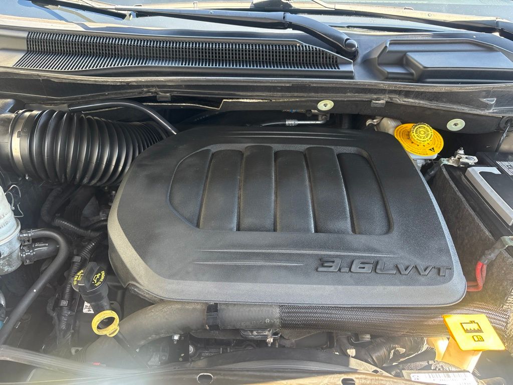 Thumbnail: 2019 Dodge Grand Caravan - 5