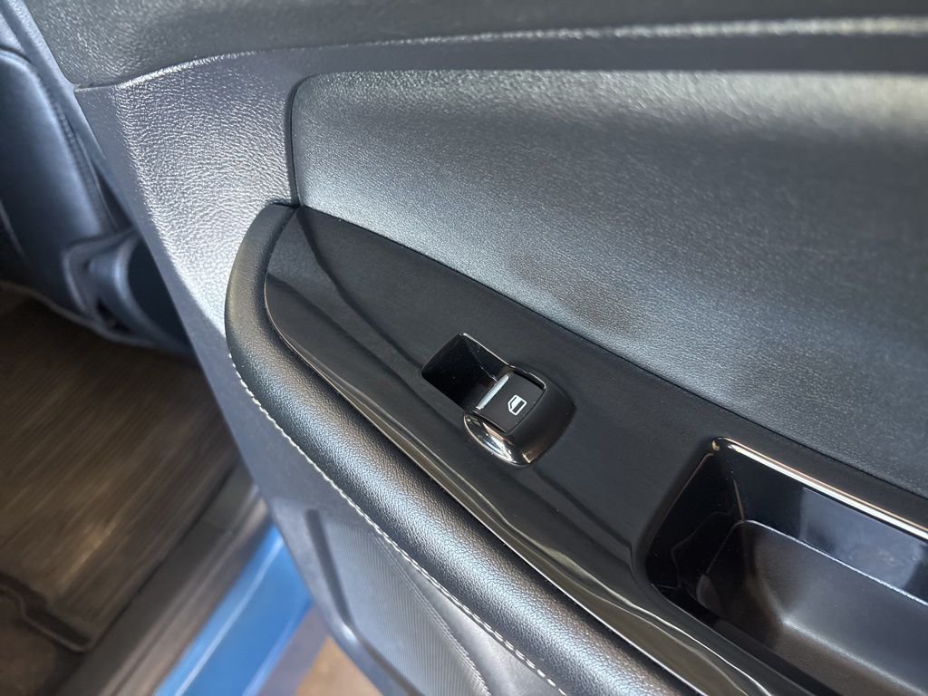 Thumbnail: 2020 Ford Edge - 35