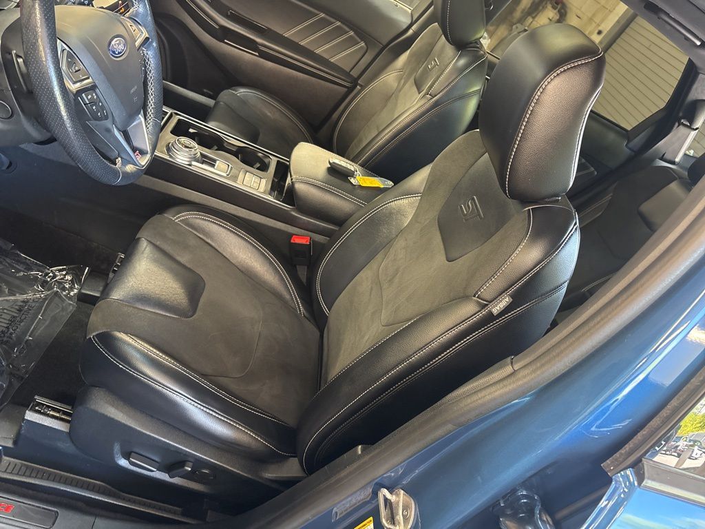 Thumbnail: 2020 Ford Edge - 6