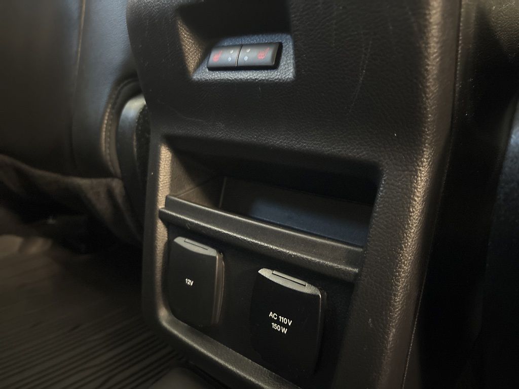 Thumbnail: 2020 Ford Edge - 37