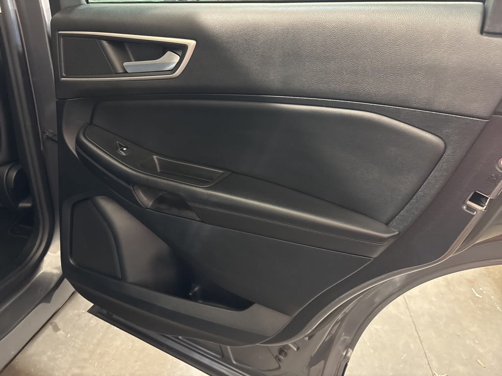 Thumbnail: 2023 Ford Edge - 33