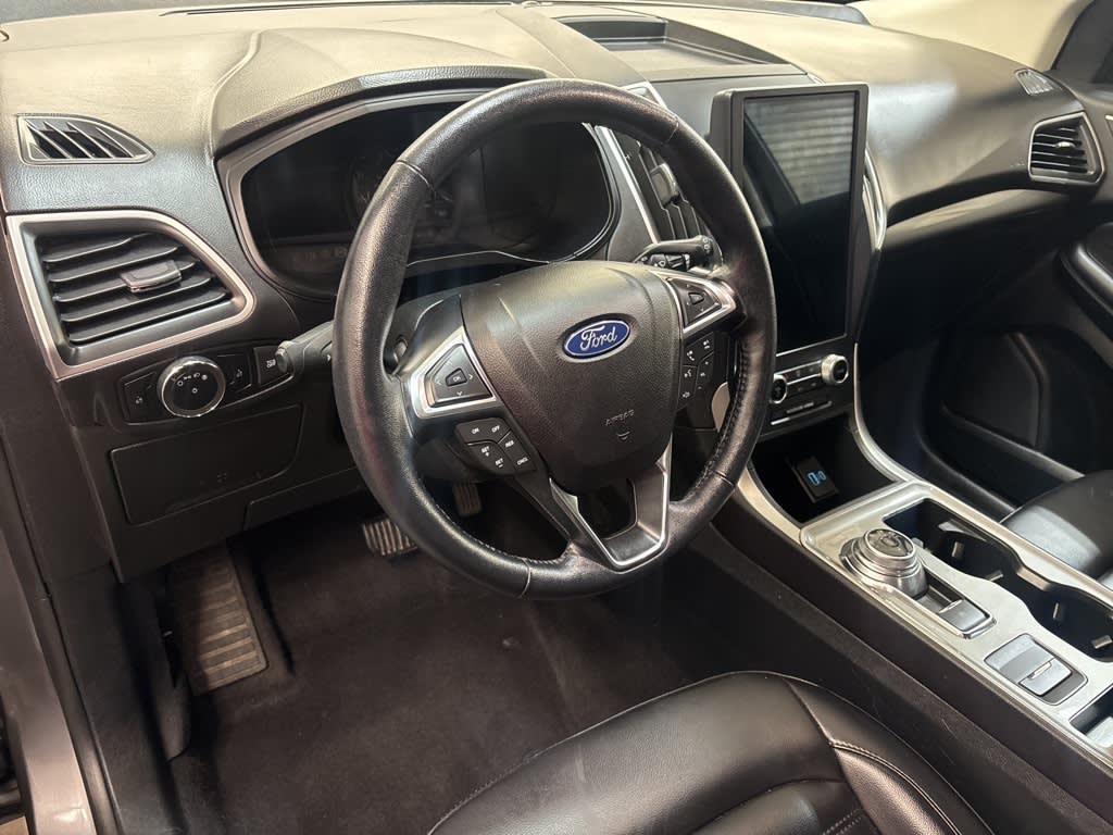 Thumbnail: 2023 Ford Edge - 2