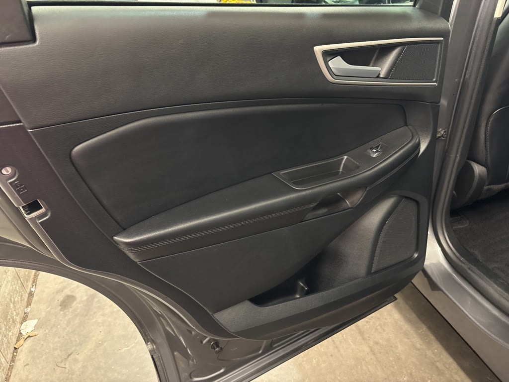 Thumbnail: 2023 Ford Edge - 29