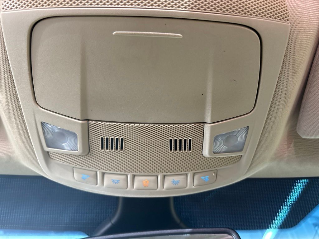 Thumbnail: 2020 Ford Edge - 31