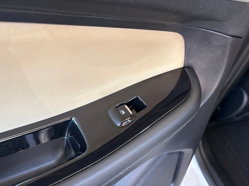 Thumbnail: 2020 Ford Edge - 34
