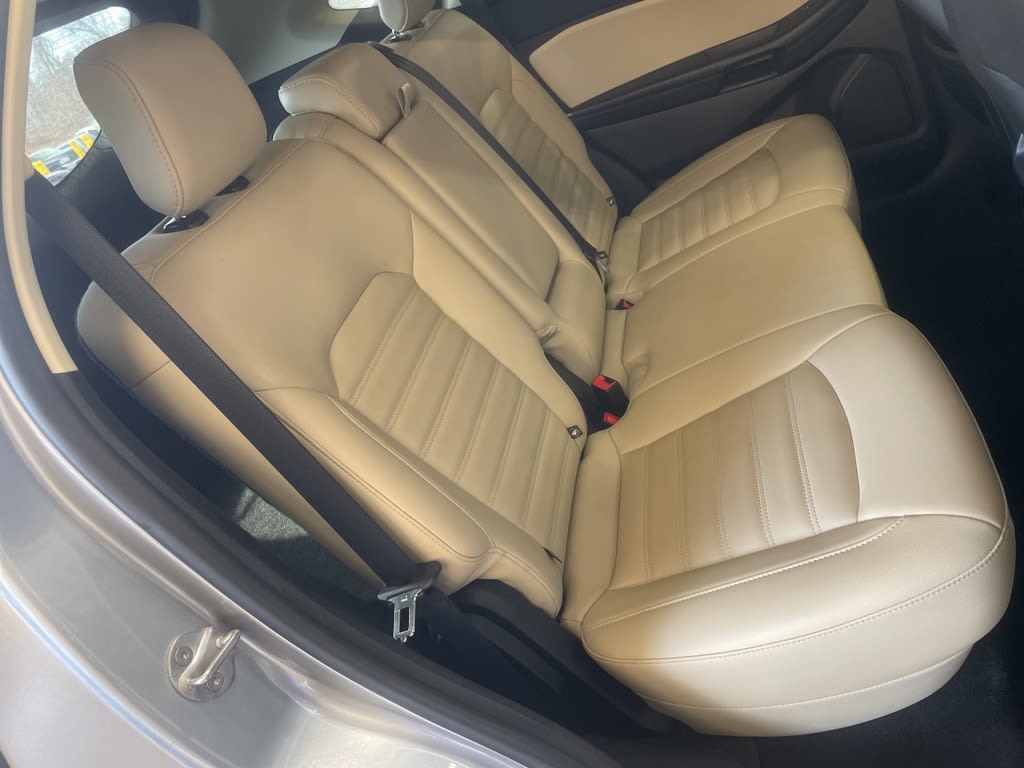 2022 Ford Edge SEL 32