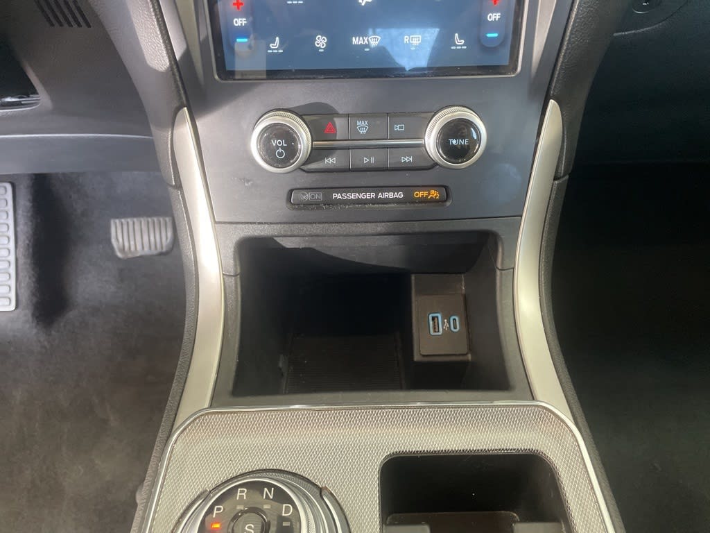2022 Ford Edge SEL 27