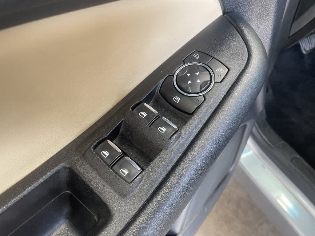 2022 Ford Edge SEL 21