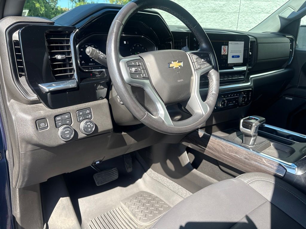 Thumbnail: 2023 Chevrolet Silverado 1500 - 2
