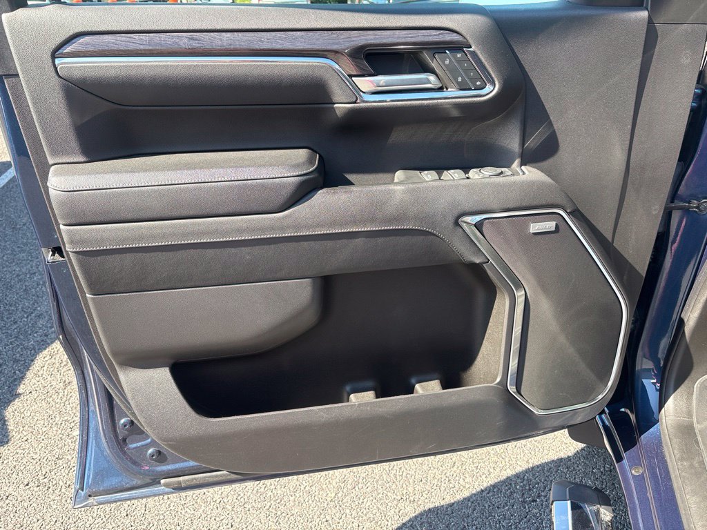 Thumbnail: 2023 Chevrolet Silverado 1500 - 22