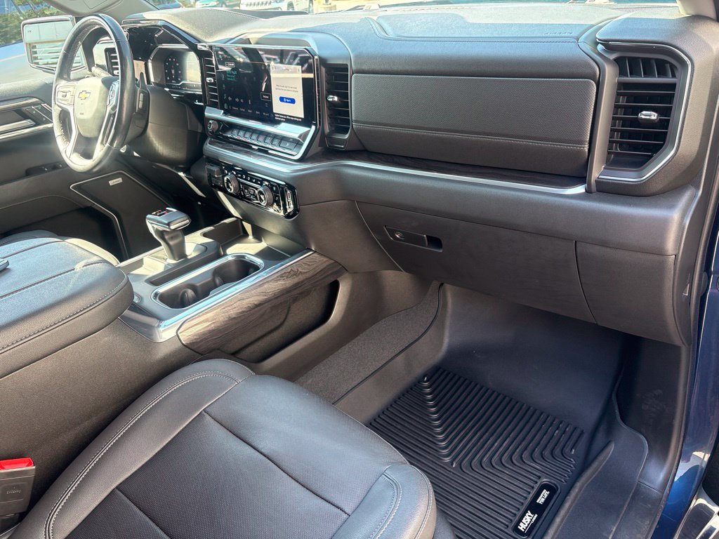 Thumbnail: 2023 Chevrolet Silverado 1500 - 13