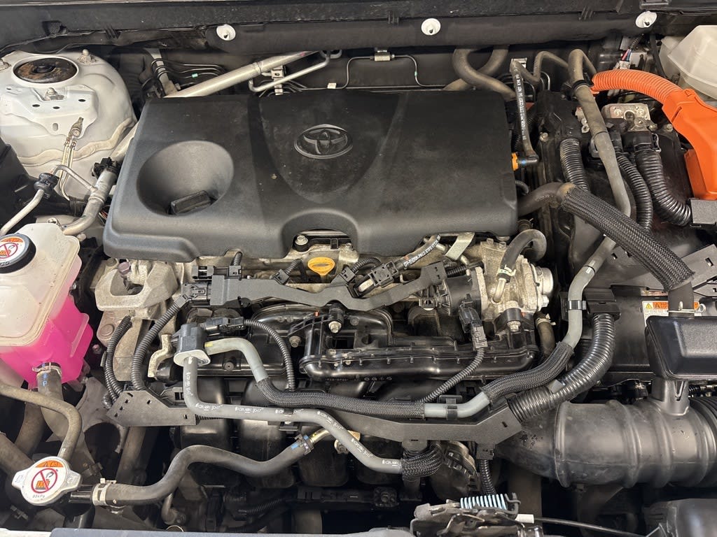 Thumbnail: 2022 Toyota RAV4 - 7