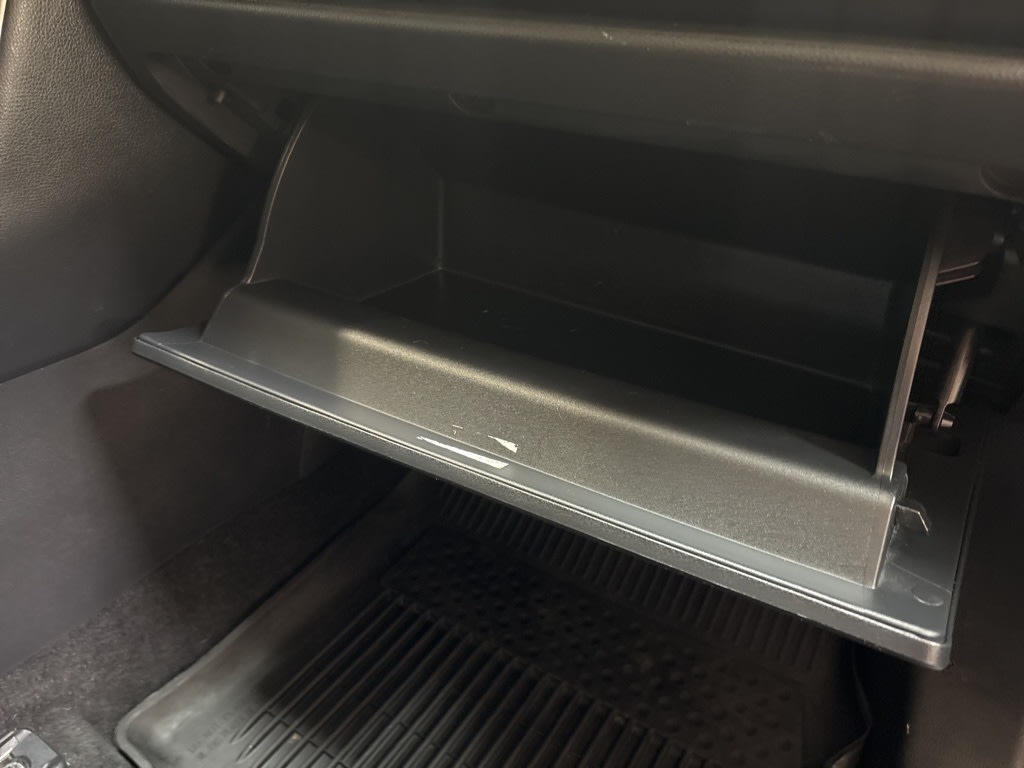 Thumbnail: 2022 Toyota RAV4 - 40