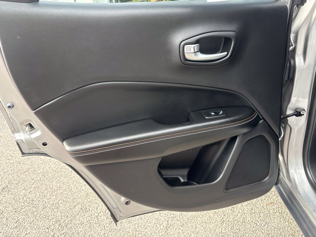 Thumbnail: 2019 Jeep Compass - 33