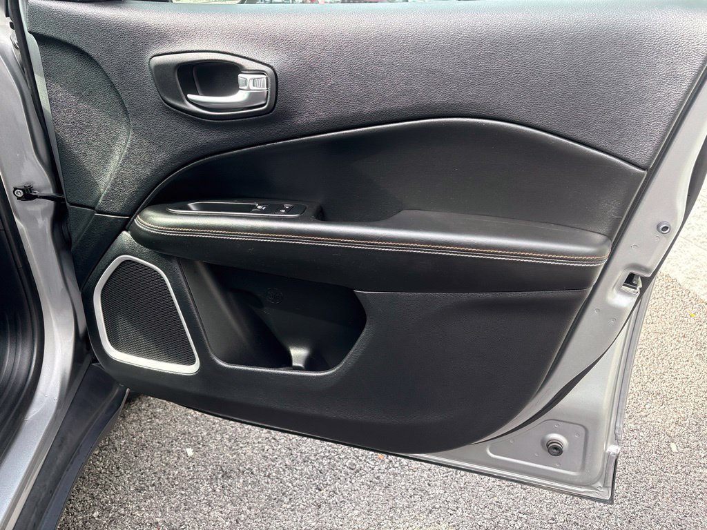 Thumbnail: 2019 Jeep Compass - 41