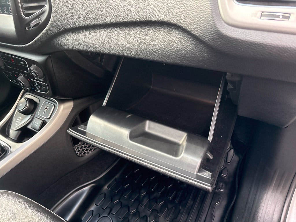 Thumbnail: 2019 Jeep Compass - 45