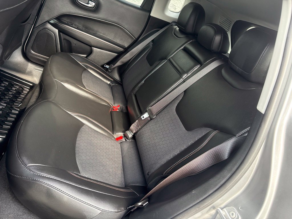Thumbnail: 2019 Jeep Compass - 12