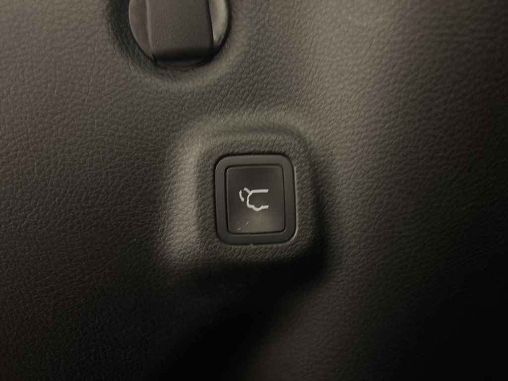 Thumbnail: 2022 Jeep Compass - 33