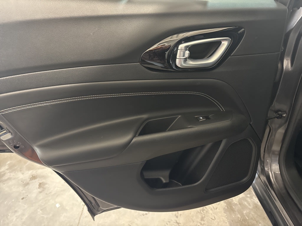 Thumbnail: 2022 Jeep Compass - 30