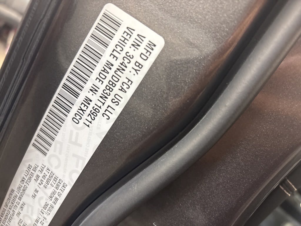 Thumbnail: 2022 Jeep Compass - 40