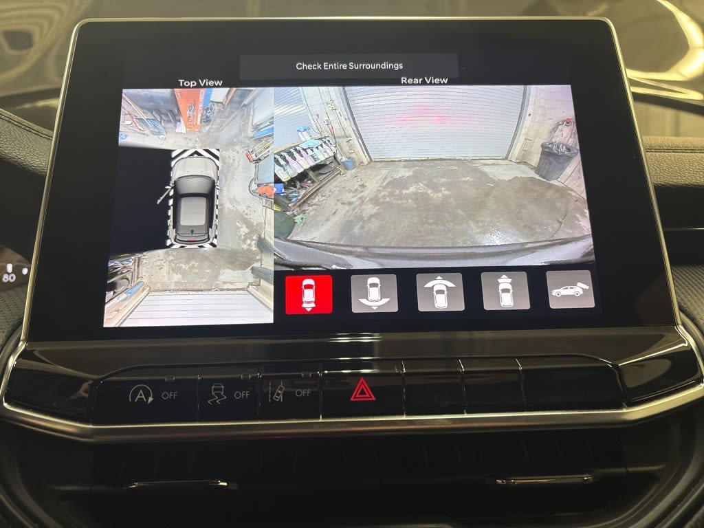 Thumbnail: 2022 Jeep Compass - 25