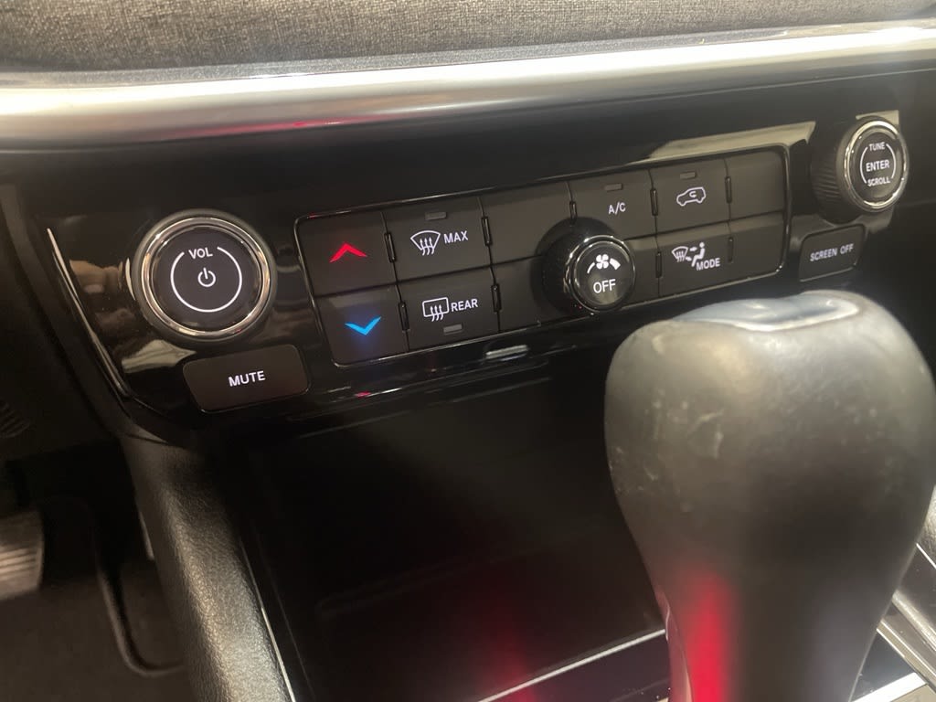 2022 Jeep Compass Latitude 28