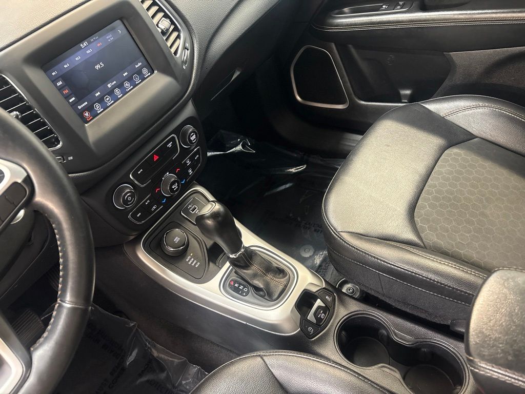 Thumbnail: 2019 Jeep Compass - 15