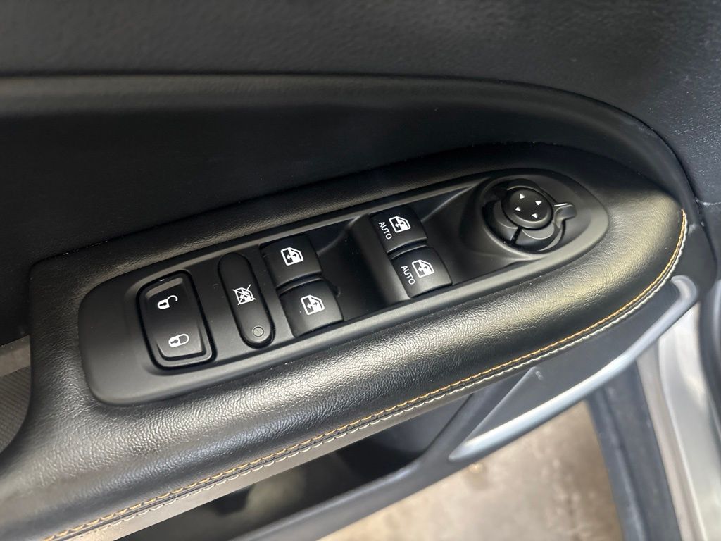 Thumbnail: 2019 Jeep Compass - 22