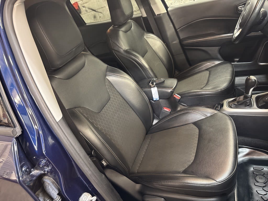 Thumbnail: 2020 Jeep Compass - 38