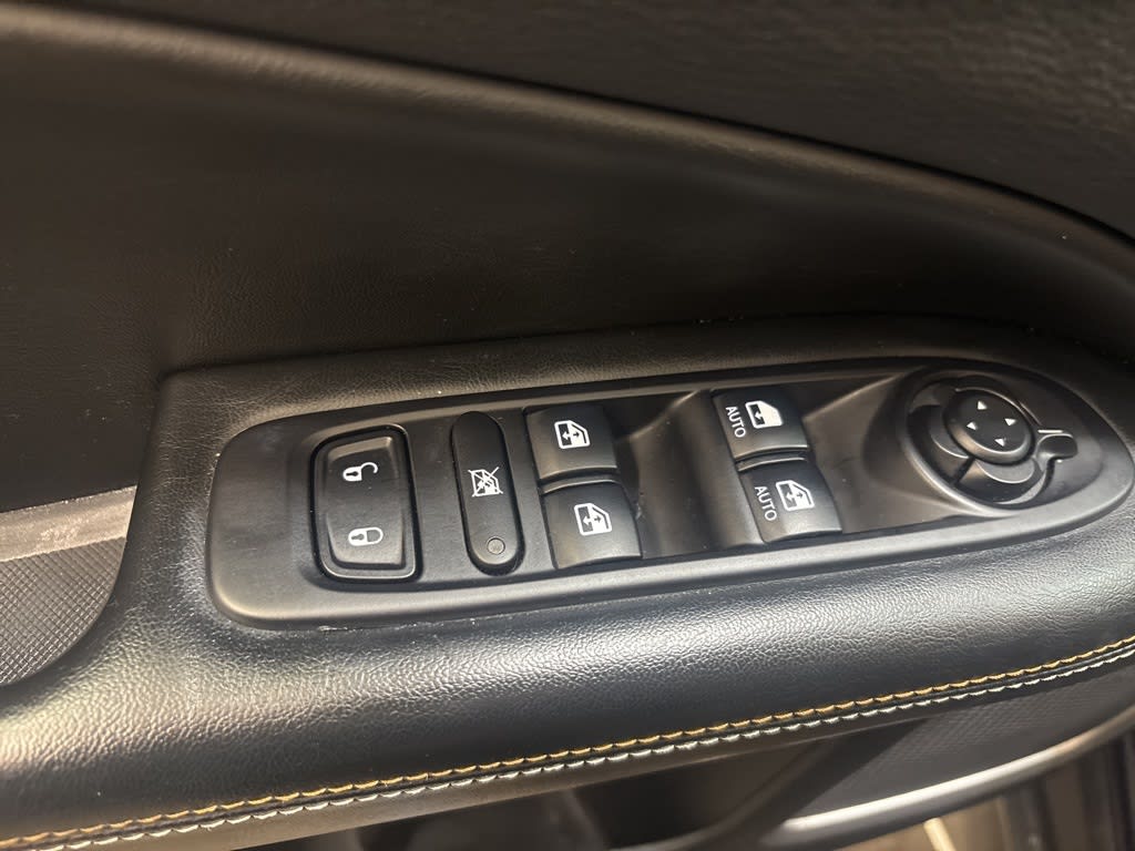 Thumbnail: 2020 Jeep Compass - 21