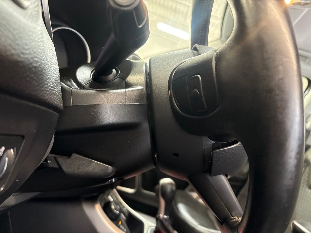 Thumbnail: 2018 Jeep Compass - 11