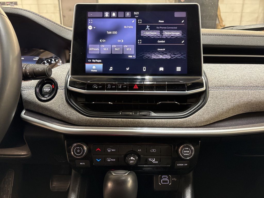 Thumbnail: 2024 Jeep Compass - 12