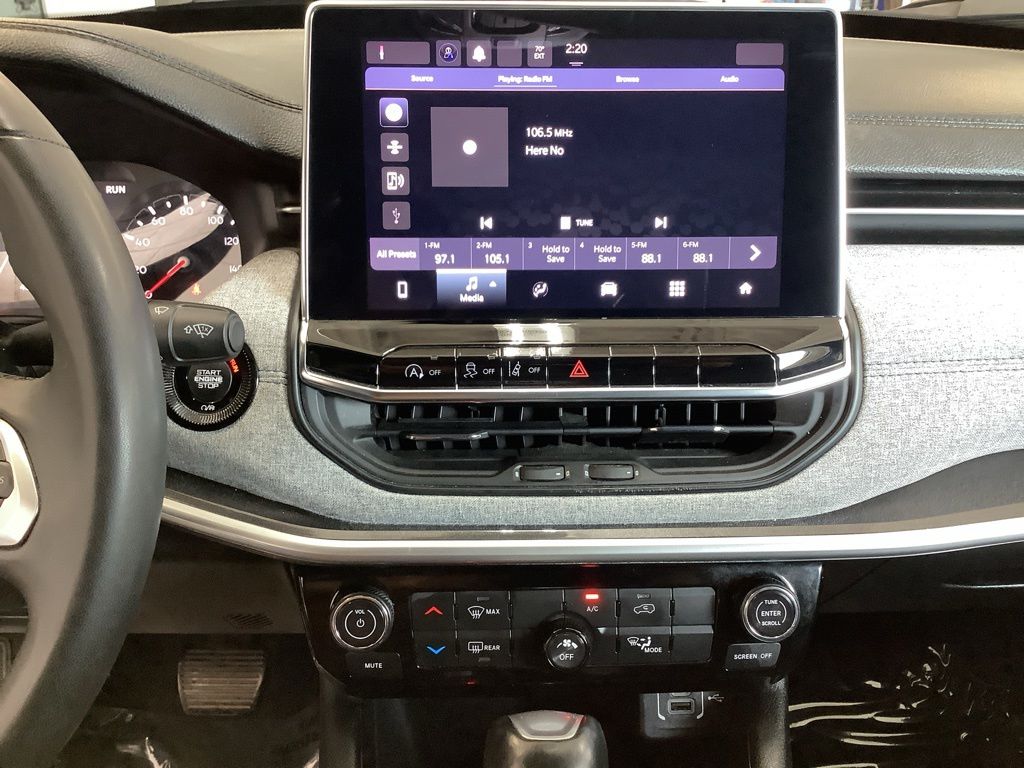 Thumbnail: 2024 Jeep Compass - 13
