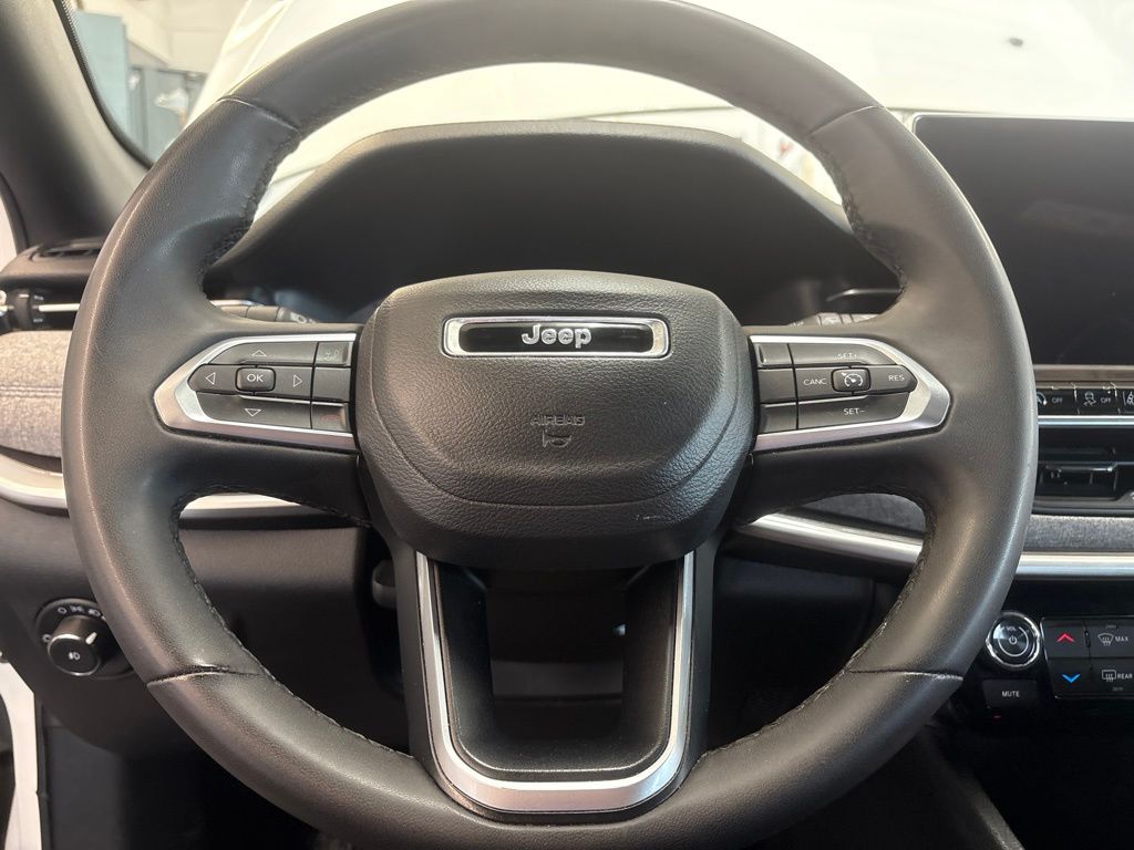 Thumbnail: 2024 Jeep Compass - 8