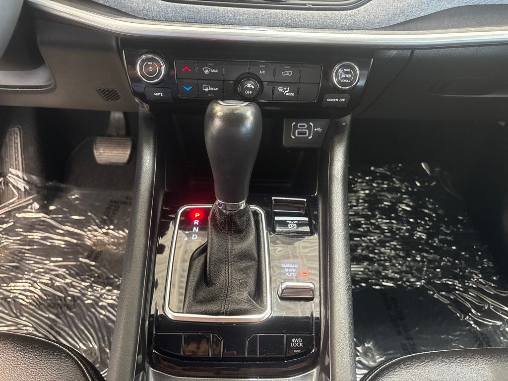 Thumbnail: 2024 Jeep Compass - 25