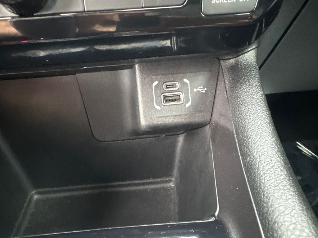 Thumbnail: 2023 Jeep Compass - 28