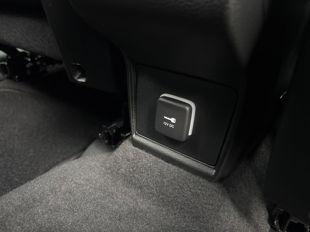 Thumbnail: 2023 Jeep Compass - 40