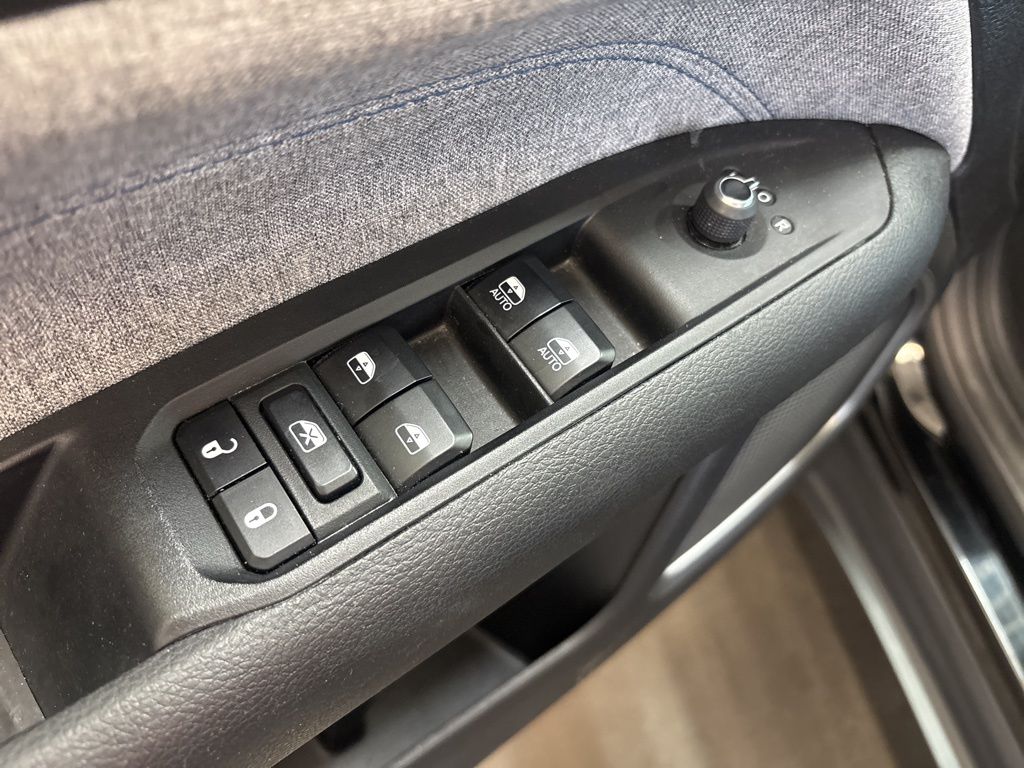 Thumbnail: 2024 Jeep Compass - 22