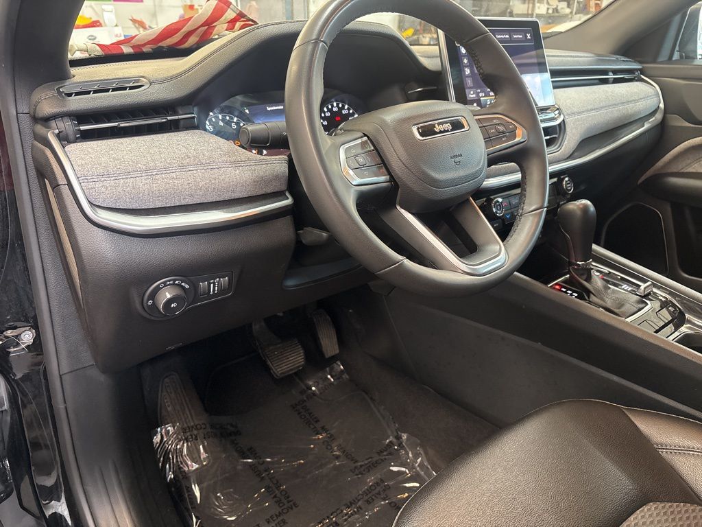 Thumbnail: 2024 Jeep Compass - 2