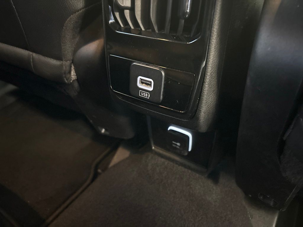 Thumbnail: 2024 Jeep Compass - 38