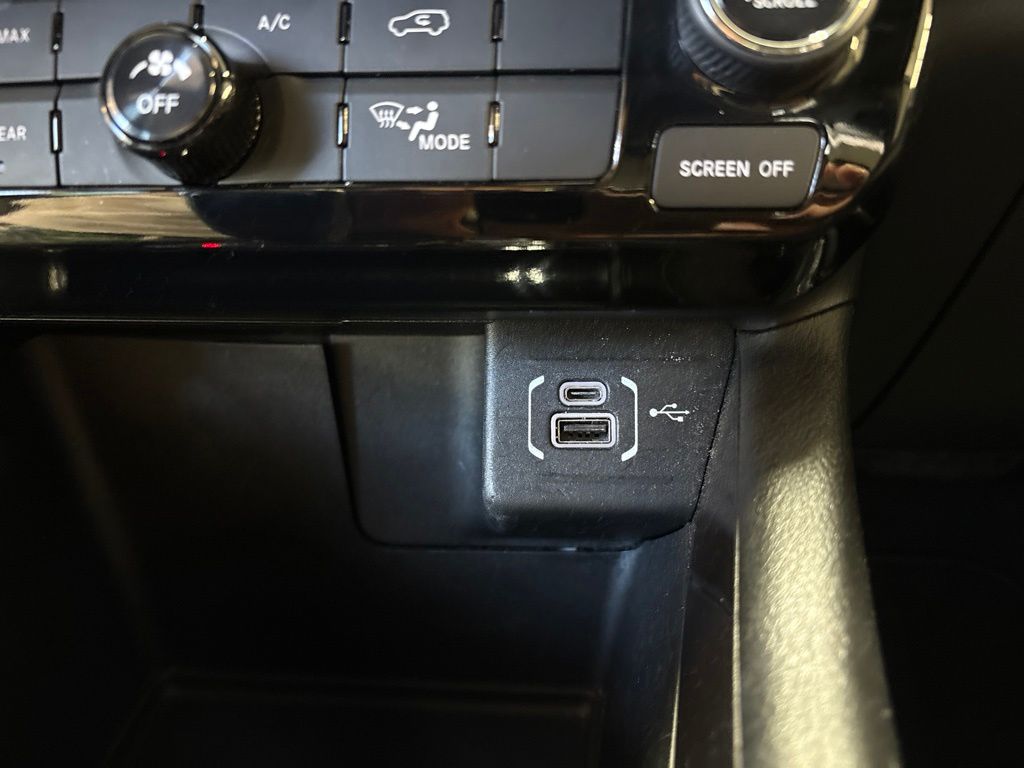 Thumbnail: 2024 Jeep Compass - 28