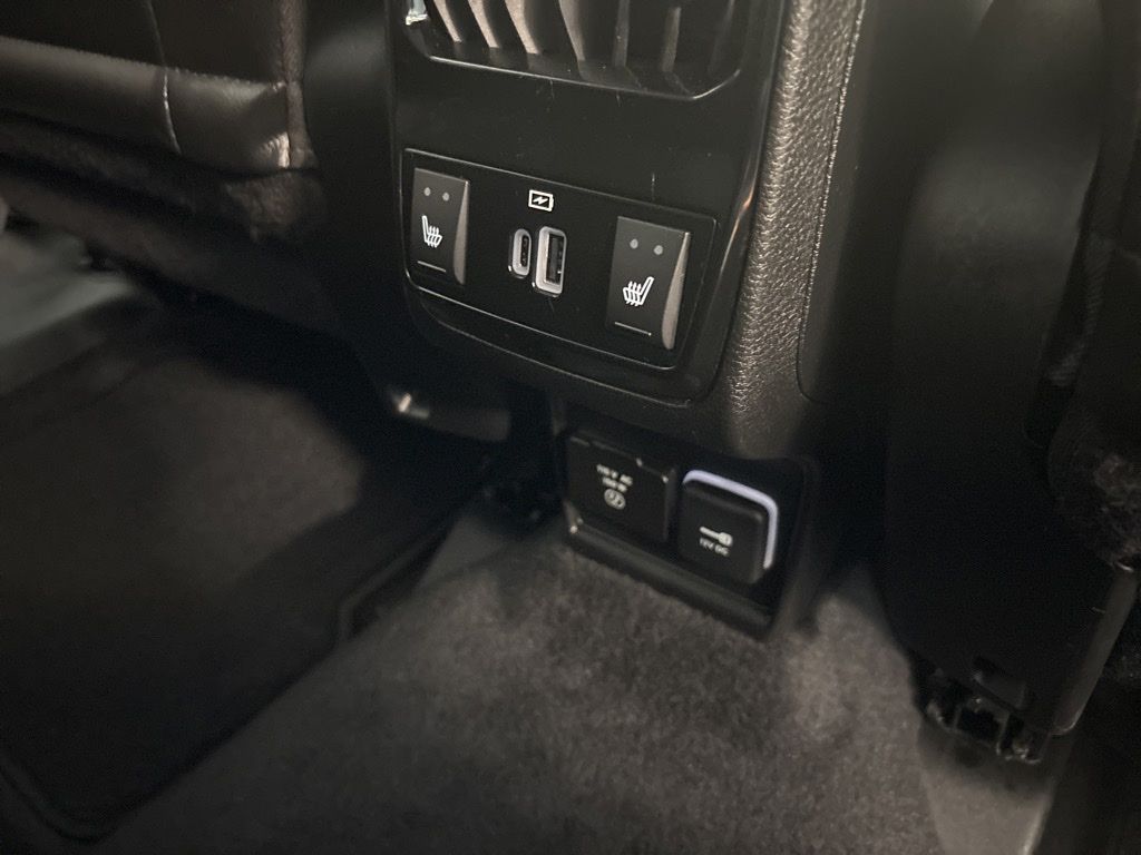 Thumbnail: 2022 Jeep Compass - 38