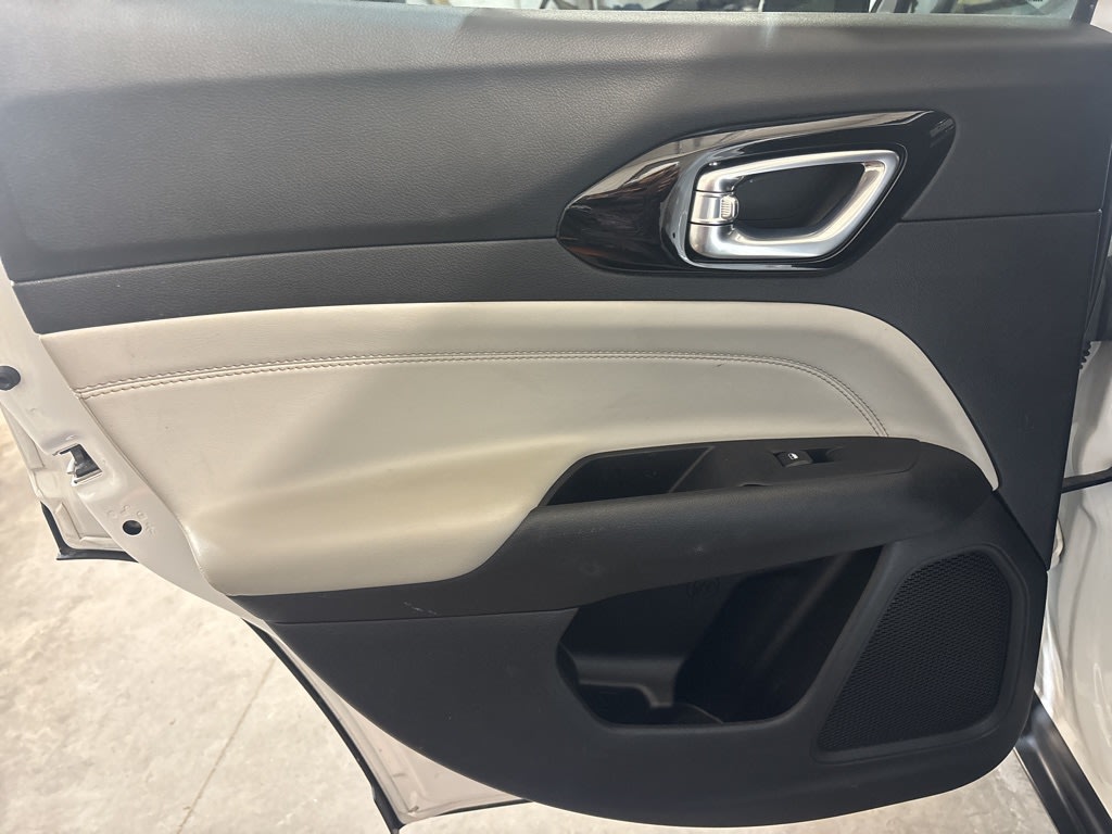 Thumbnail: 2022 Jeep Compass - 31