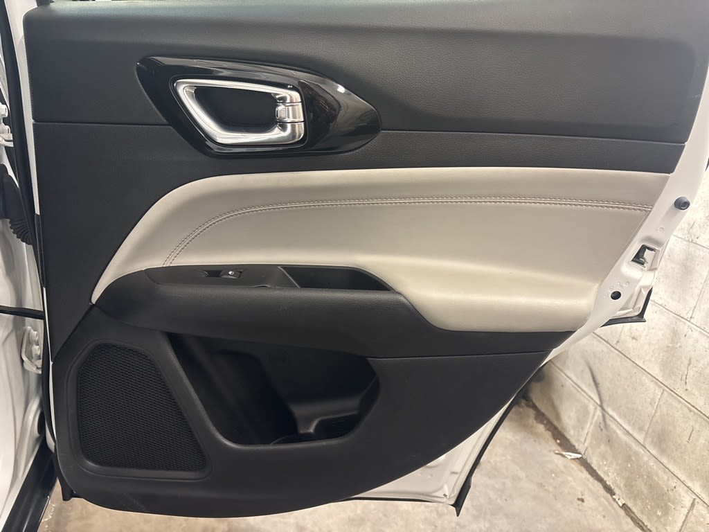 Thumbnail: 2022 Jeep Compass - 35