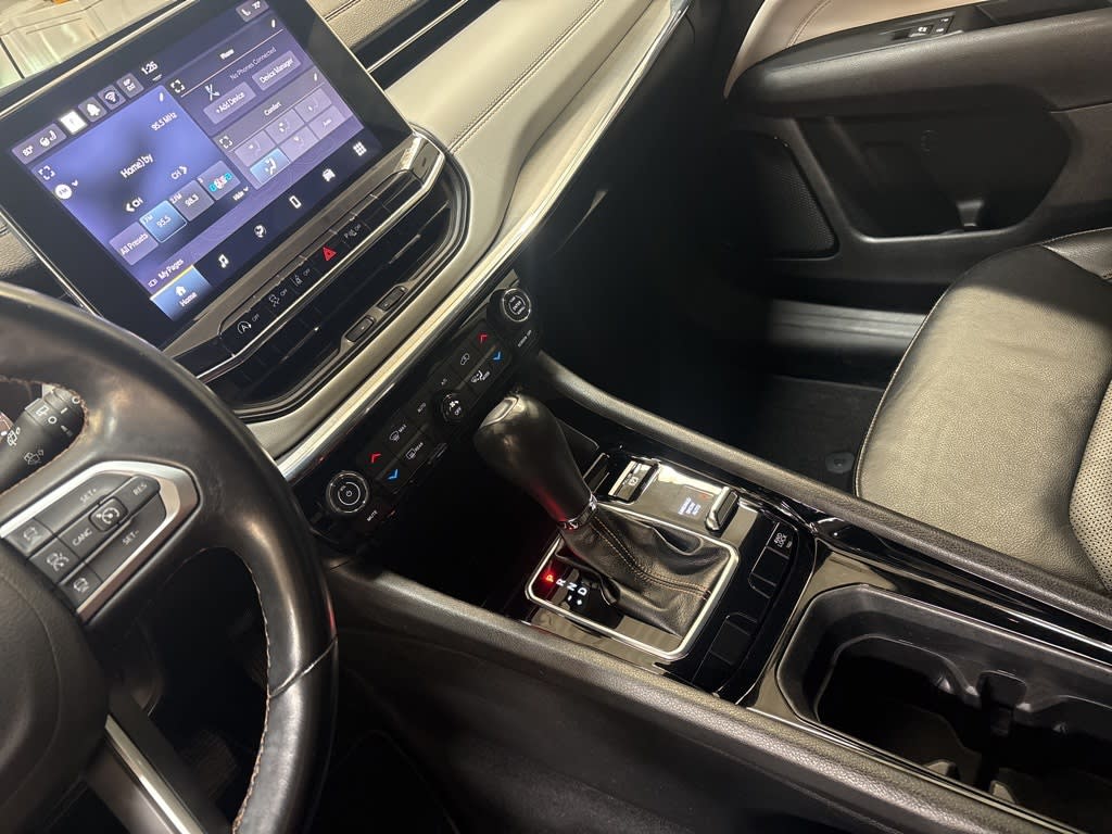 Thumbnail: 2022 Jeep Compass - 14