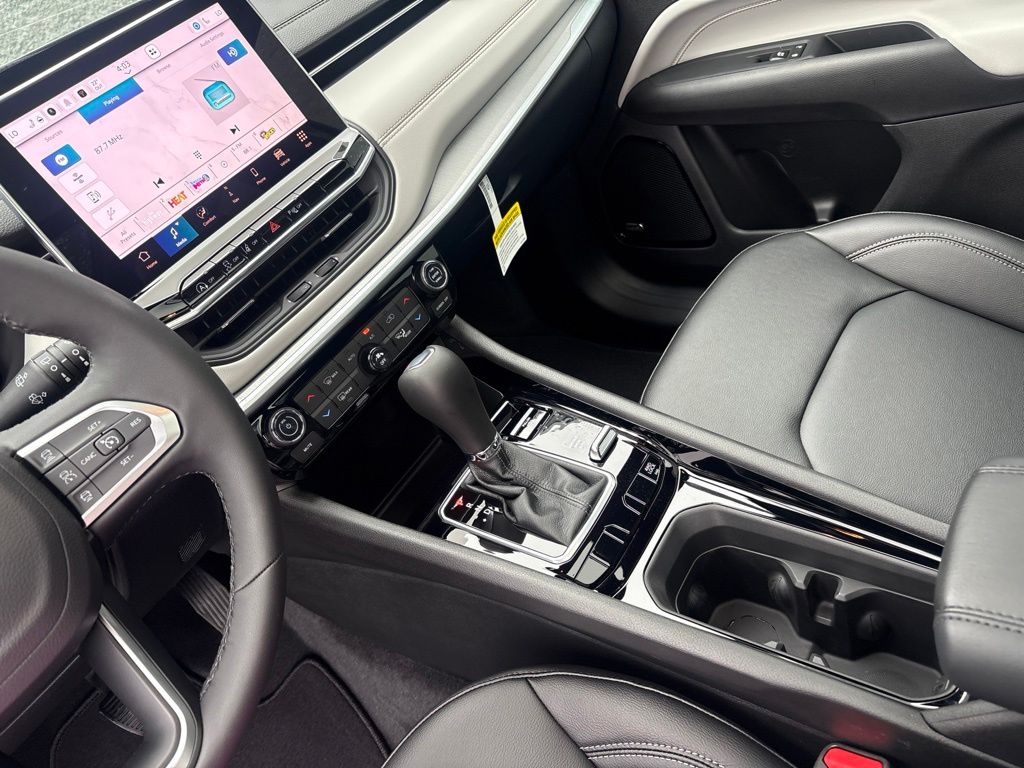 Thumbnail: 2026 Jeep Compass - 12
