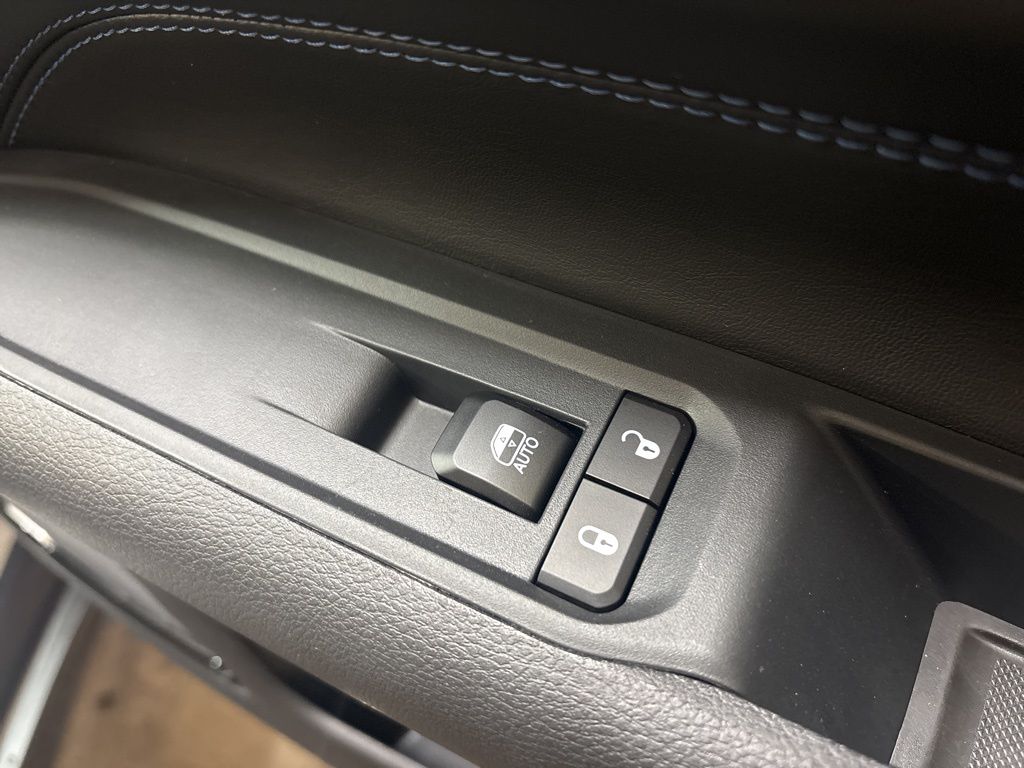 Thumbnail: 2026 Jeep Compass - 39