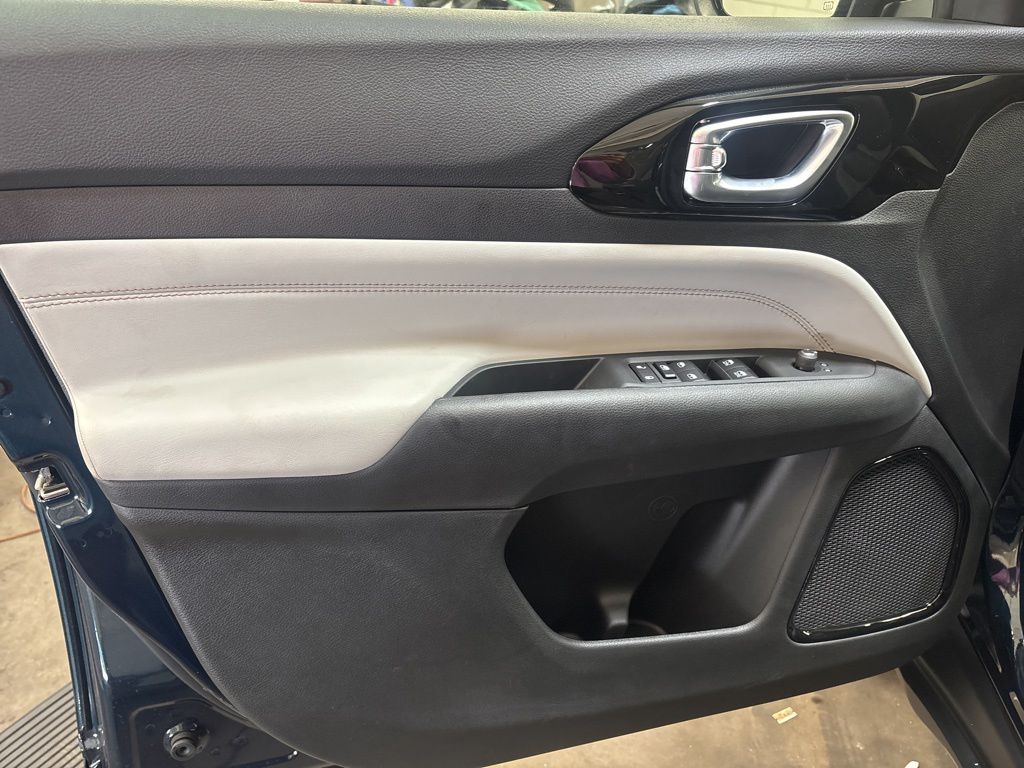Thumbnail: 2026 Jeep Compass - 21