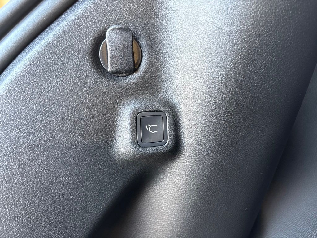 Thumbnail: 2026 Jeep Compass - 38